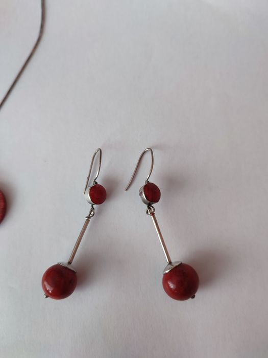 Srebrny komplet zawieszka kolczyki koral srebro