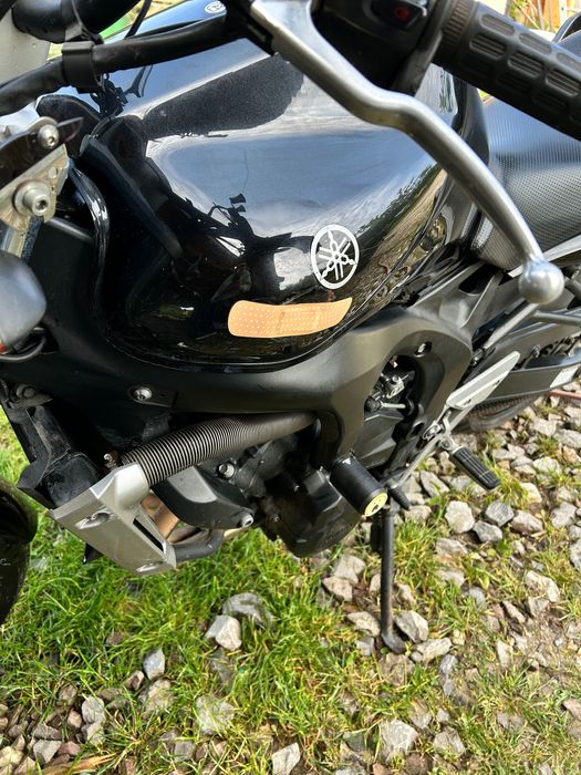 Motocykl Yamaha FZ6