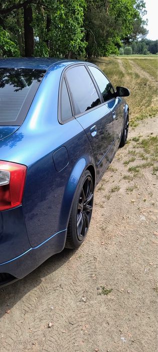 Audi a4 b6 220 km