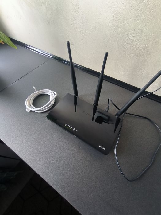 Router Wi-Fi D-Link DIR-809
