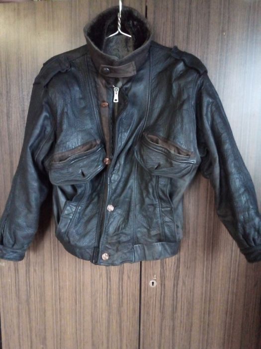 Куртка шкіряна,обмін