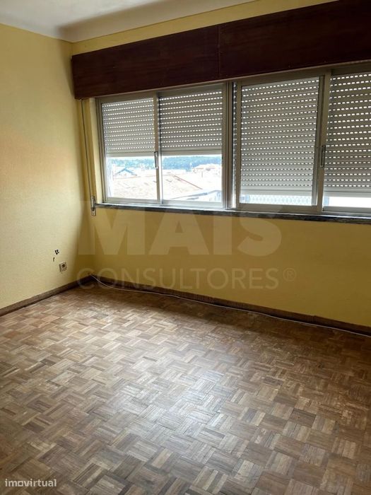 Apartamento T3 no centro das Caldas da Rainha com elevador