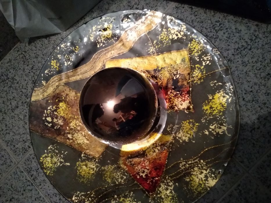 Decorative plates64752256968707121
