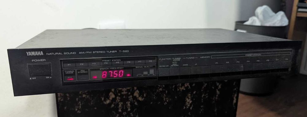 Yamaha T-520 – Tuner AM/FM Stereo “Natural Sound”