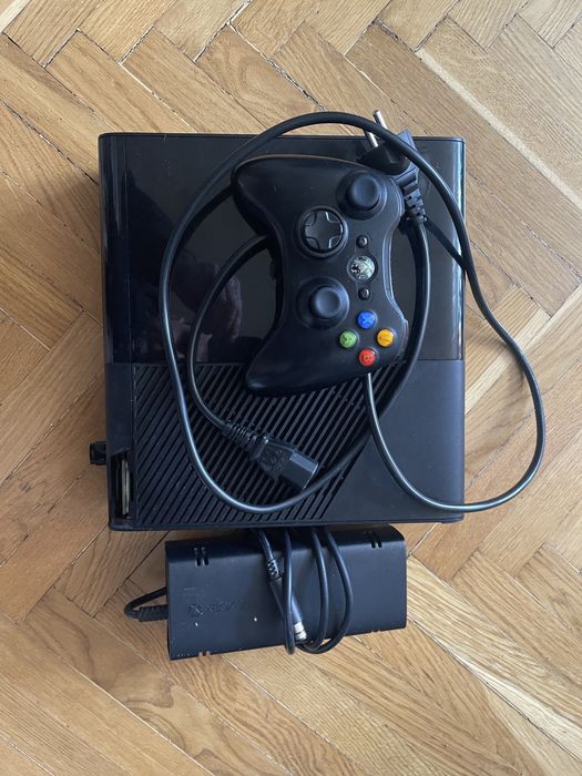 Xbox 360 є 42 гри