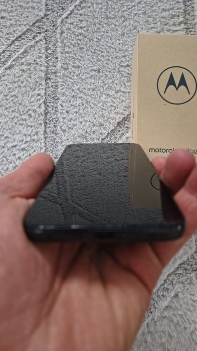 Smartfon Motorola EDGE 30 NEO 5G 8/128GB - 6,28"