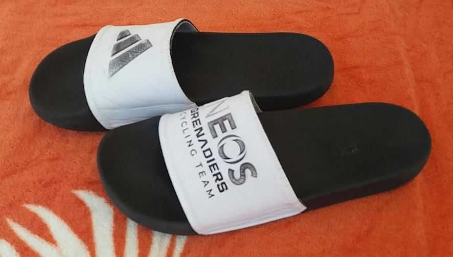 Chinelos Adidas Ineos Grenadiers