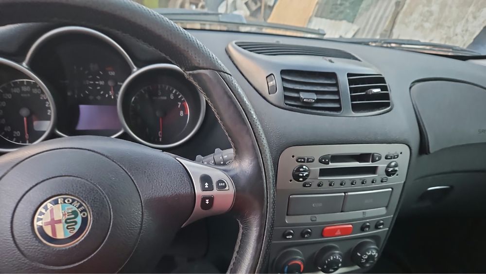Vendo este alfa romeu — photo 4