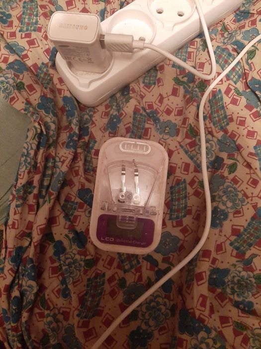 Продам жабку для заряду батареї