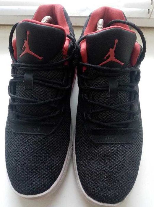 Оригинал. 24 см. кроссовки nike air jordan academy bred.