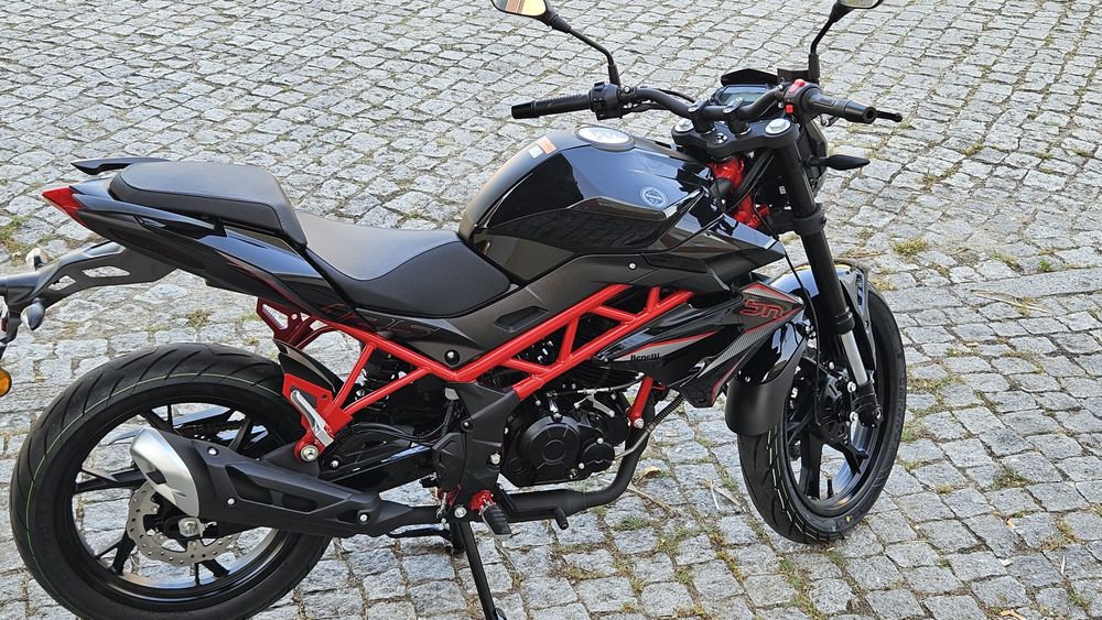 Mota Benelli bn125  nova