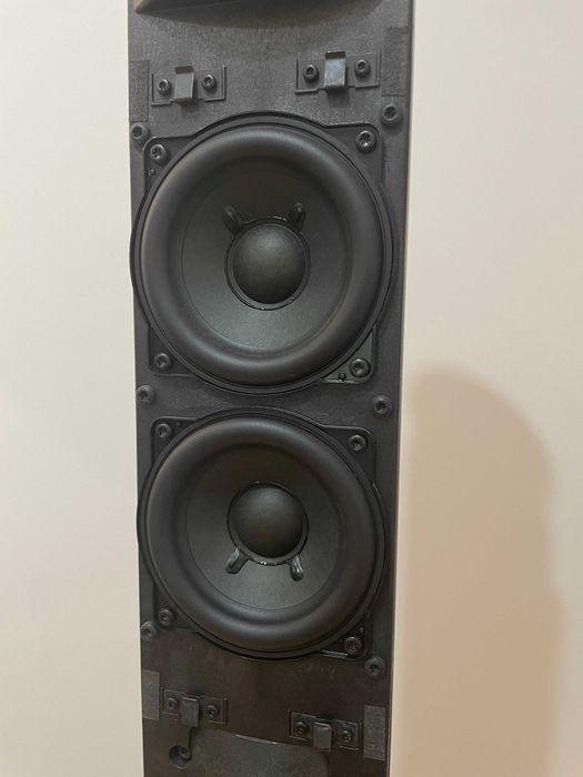 Bang & Olufsen BeoLab 18 – Par – Stands + Caixas Originais