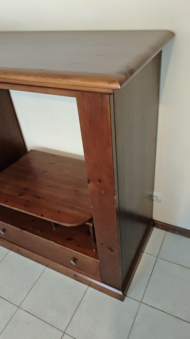 Móvel para desocupar