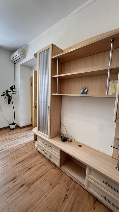 Здам 2 х кімнатну квартиру з АО по вул Бердичівській і кондиціонером