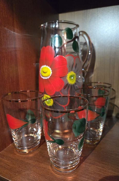 Чешський набір, кувшин і 4 келиха