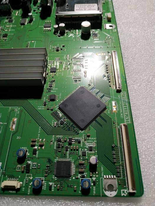 майн (материнская плата) TV Sharp Aquos 32"