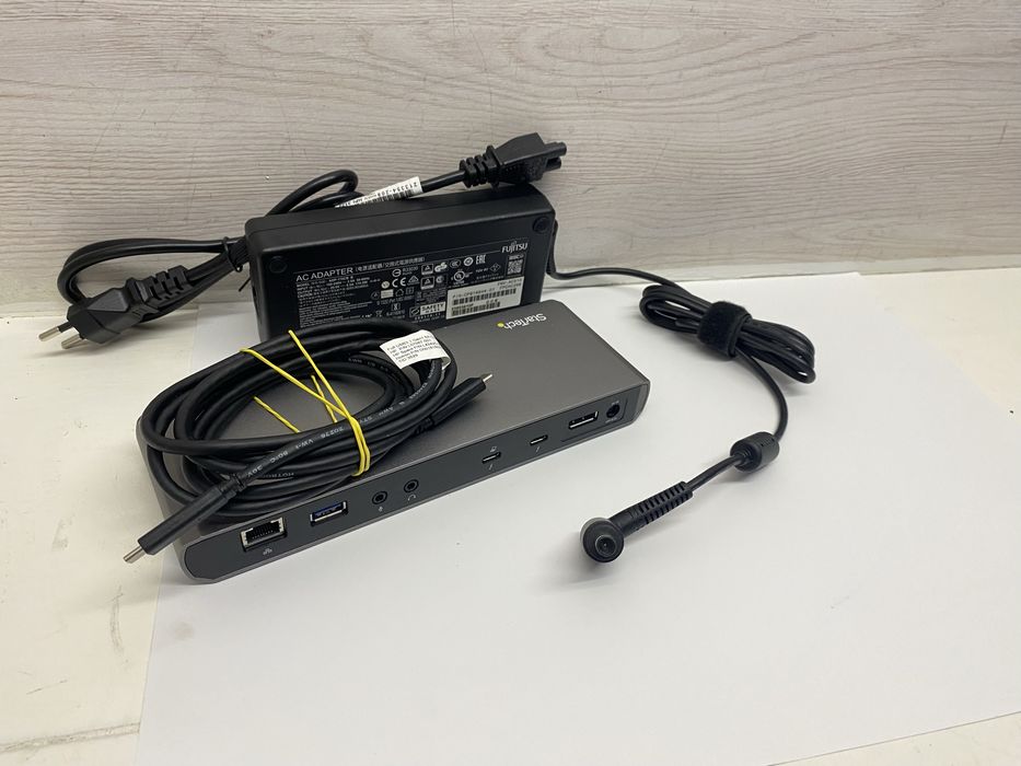 Док-станція StarTech.com TB3DK2DPPDUE Thunderbolt 3 – повний комплект