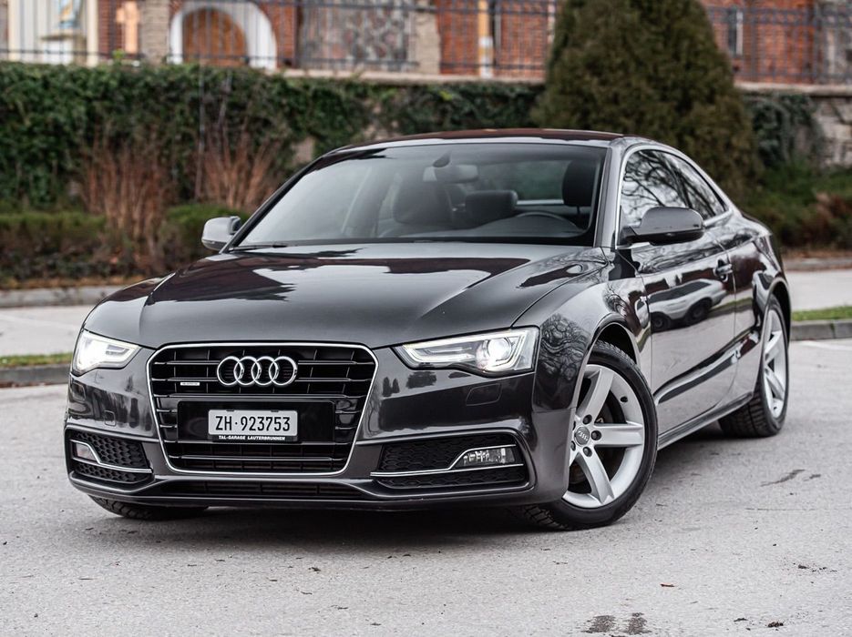 Audi A5 Coupé 2013 / 2.0 TFSI / Quattro / Coupe / Sline