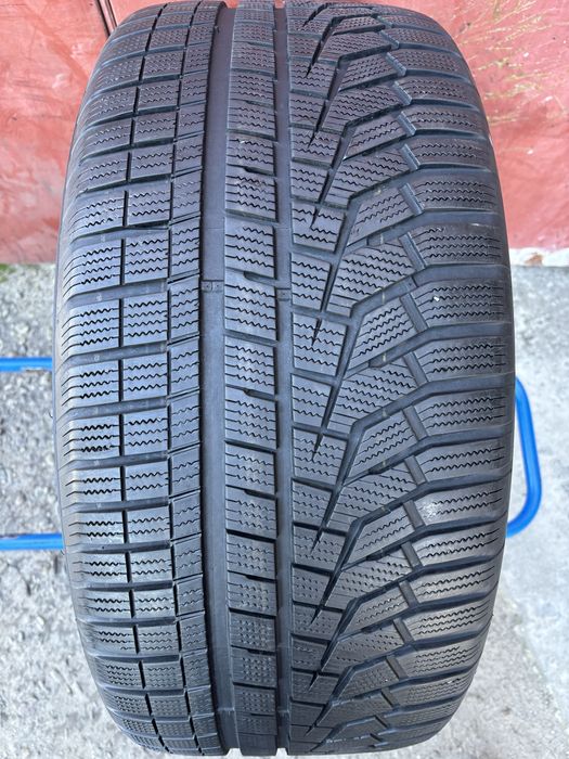 285/45/21 R21 Hankook Winter I cept evo2 suv зима 1 шт