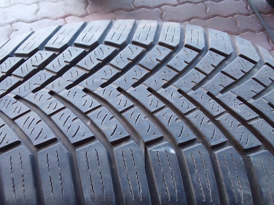 2 Opony zimowe 205/55r17 YOKOHAMA 2023r