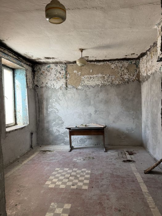 Продам комерційне приміщення