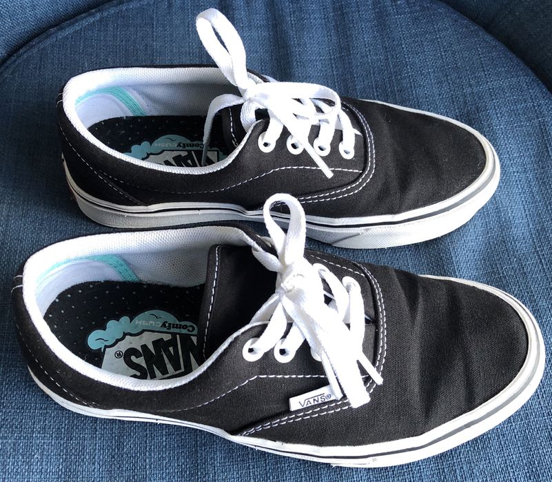 Vans Comfycush Authentic 35