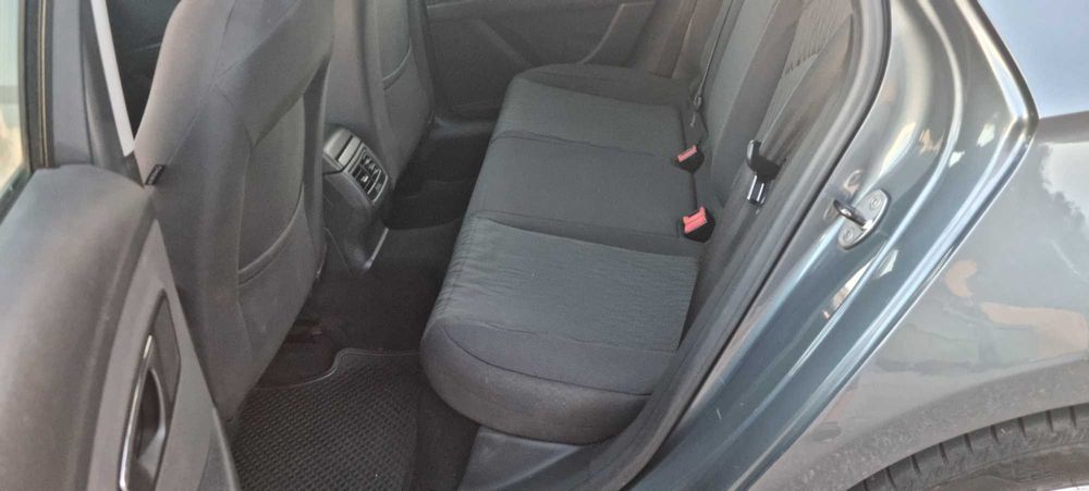 SEAT Leon 1.6 TDI 105cv Style 2013