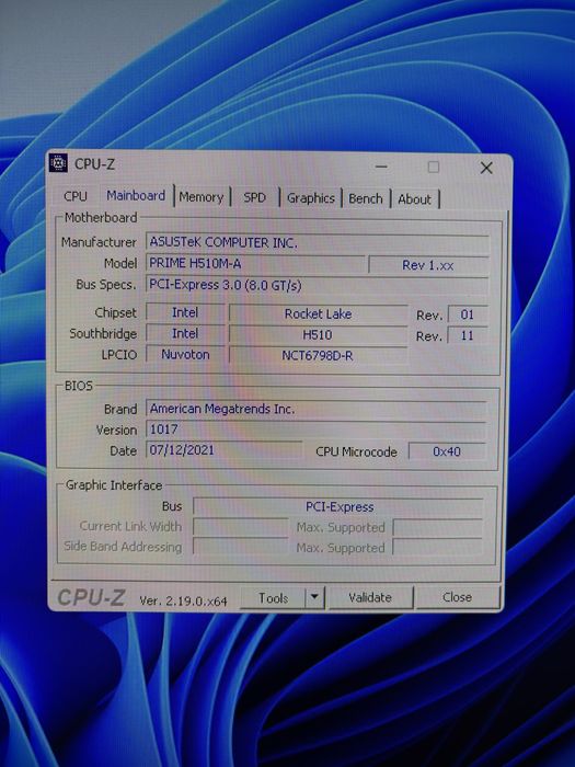 Computador desktop474862657659873281