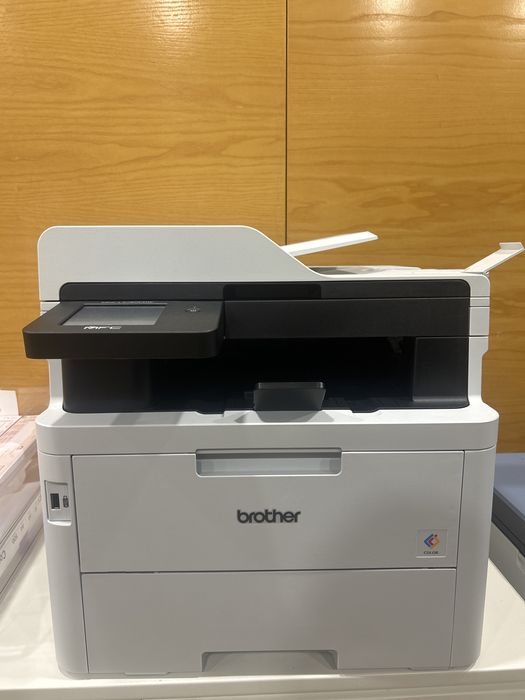 Vendo nova!! (2 meses uso) Brother color MFC-L3760CDW