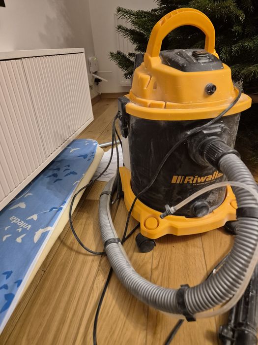 Odkurzacz piorący Riwall Pro ROP-01 1200 gwarancaja riwall pierzok pom