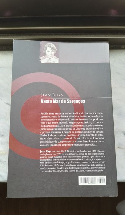 LIVRO Vasto Mar de Sargaços