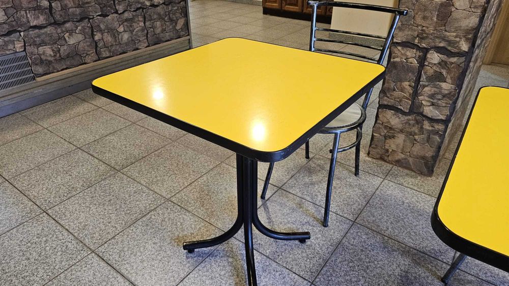 Mesas e cadeiras de explanada!