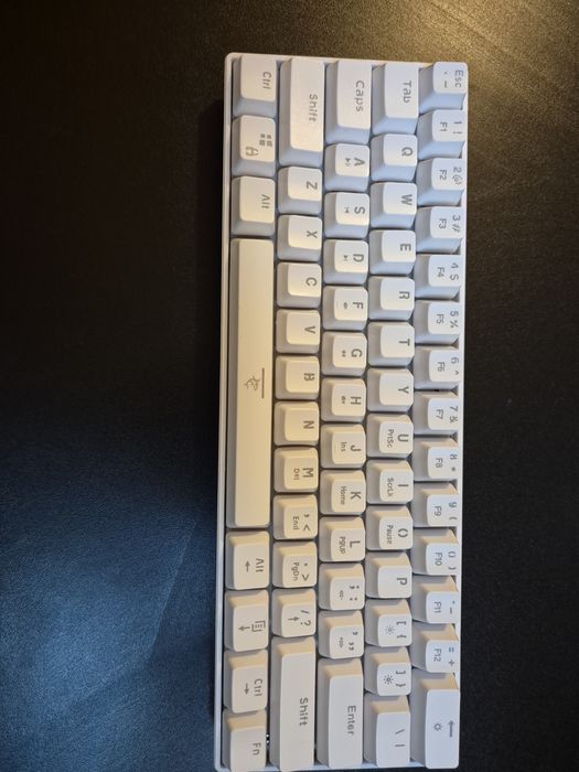 Biała klawiatura przewodowa RGB