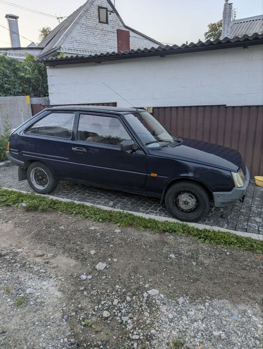 Таврия нова автомобиль
