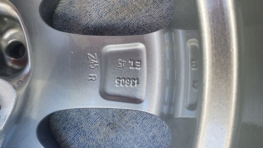 Vende-se 4 Jantes 15