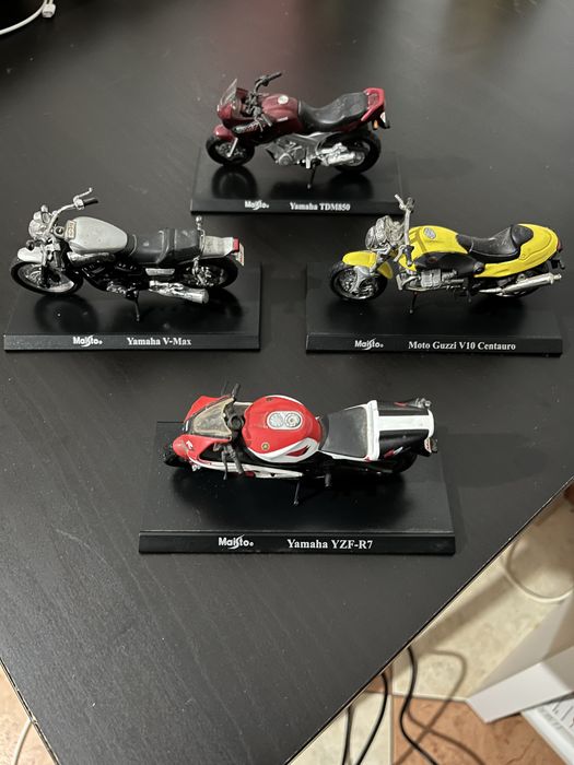 Coleção Super Motos (1:18) Maisto