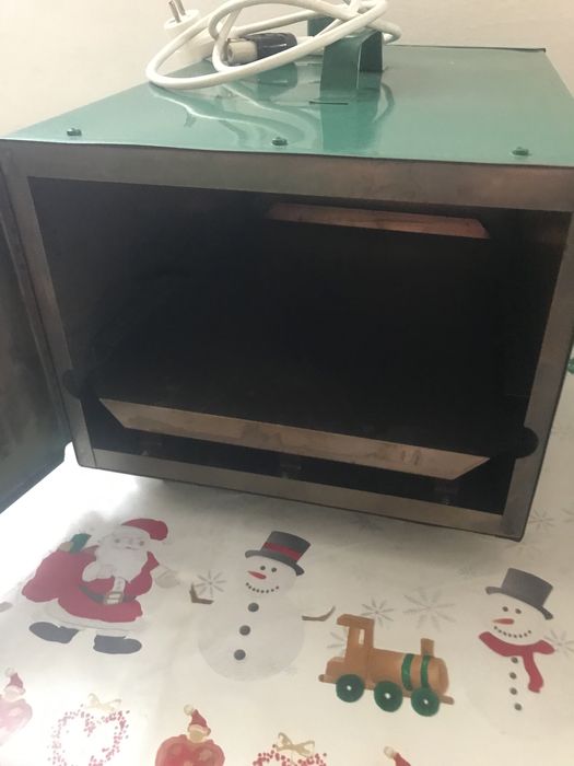 Sprzedam piekarnik na jedna blache stan jak nowy