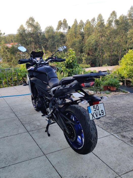 Tracer 900 GT akrapovick