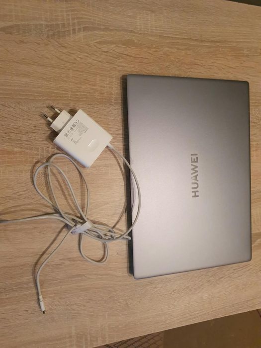Laptop Huawei MatBook16