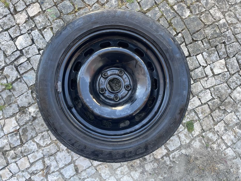 Pneu, com jante - dimensões 205/55 R16  91W