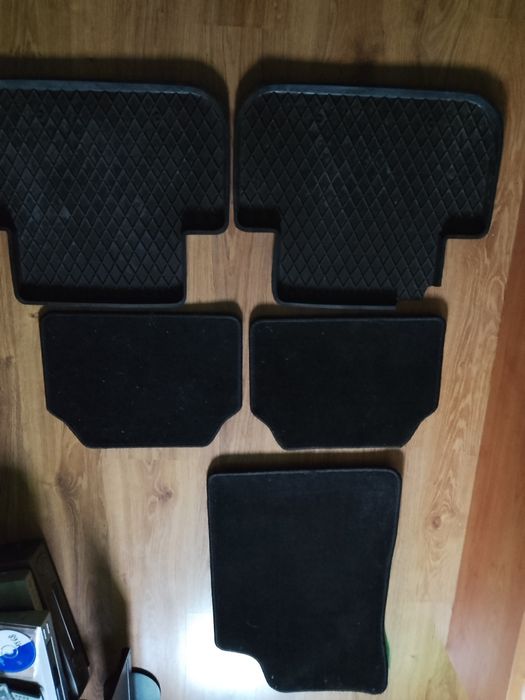 Dywaniki, Wycieraczki samochodowe. Toyota Yaris Verso