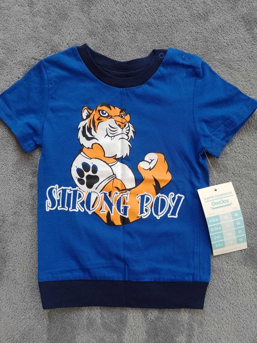 Нова футболка для хлопчика 12-24 місяці