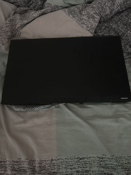 Монітор samsung  F22T350FHIIXCI