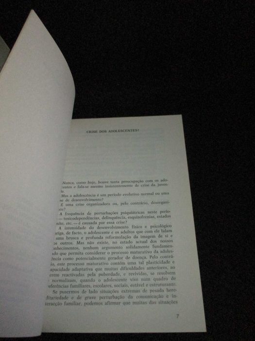 Livro Os Adolescentes por dentro J. Dias Cordeiro