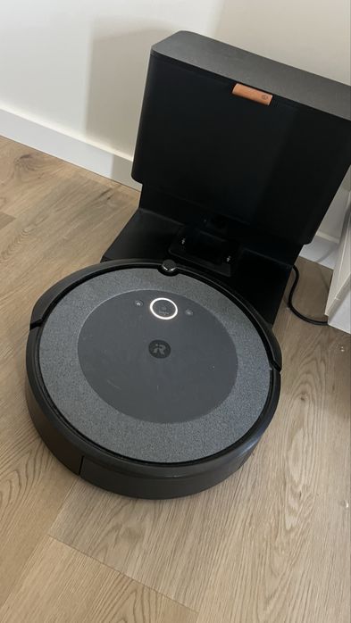 Robot i5 + roomba