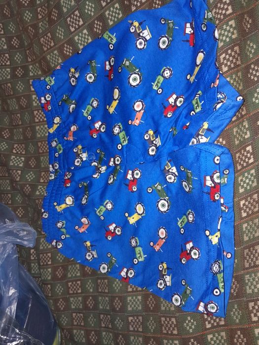 шортики для близньків