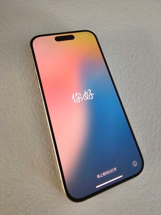 iPhone 15 Pro stan bardzo dobry