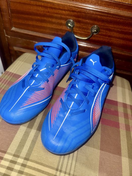 Chuteiras Puma Ultra Play MG