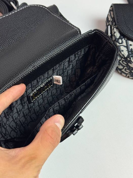 Сумка Christian Dior чорна, стильна та універсальна, в наявності