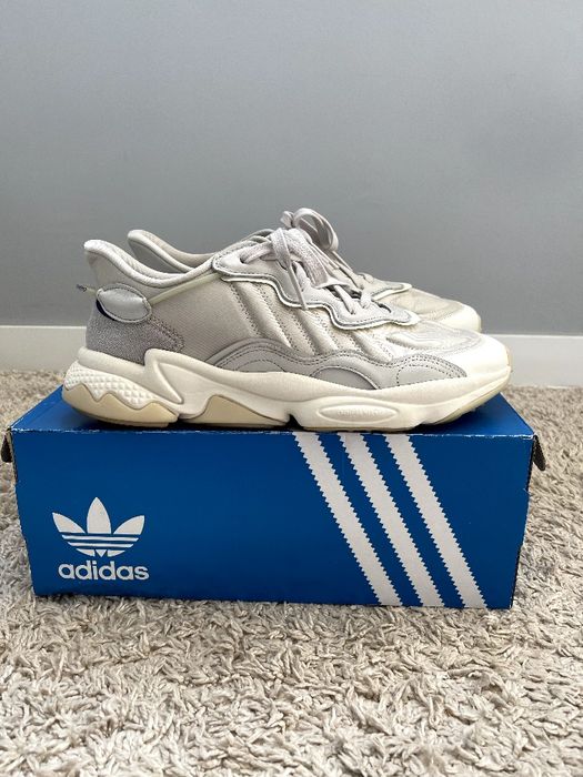 Кроссовки Adidas Ozweego